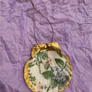Floral handmade shell Ornament with Gold Trim